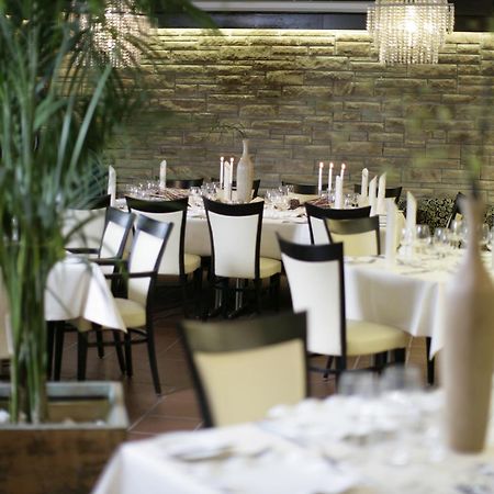 Hotel Akazienhof دوسبرغ المظهر الخارجي الصورة