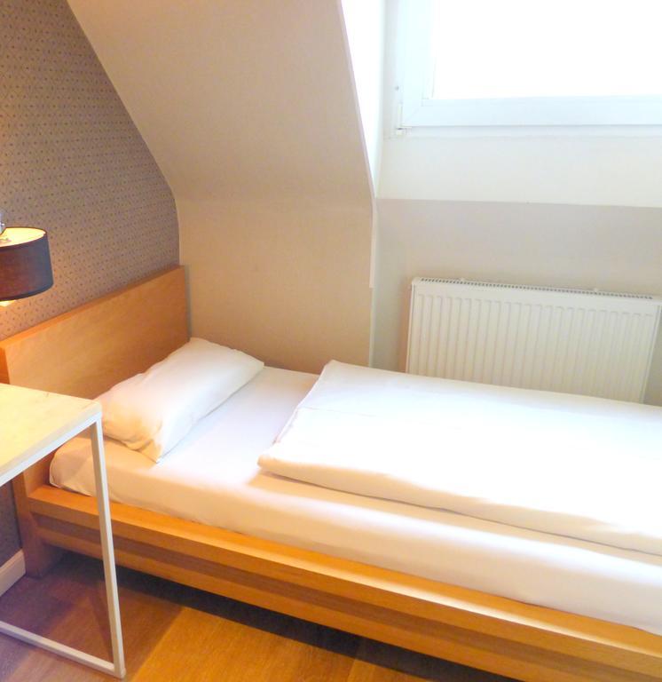 Hotel Akazienhof دوسبرغ المظهر الخارجي الصورة