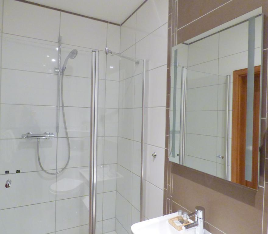 Hotel Akazienhof دوسبرغ المظهر الخارجي الصورة
